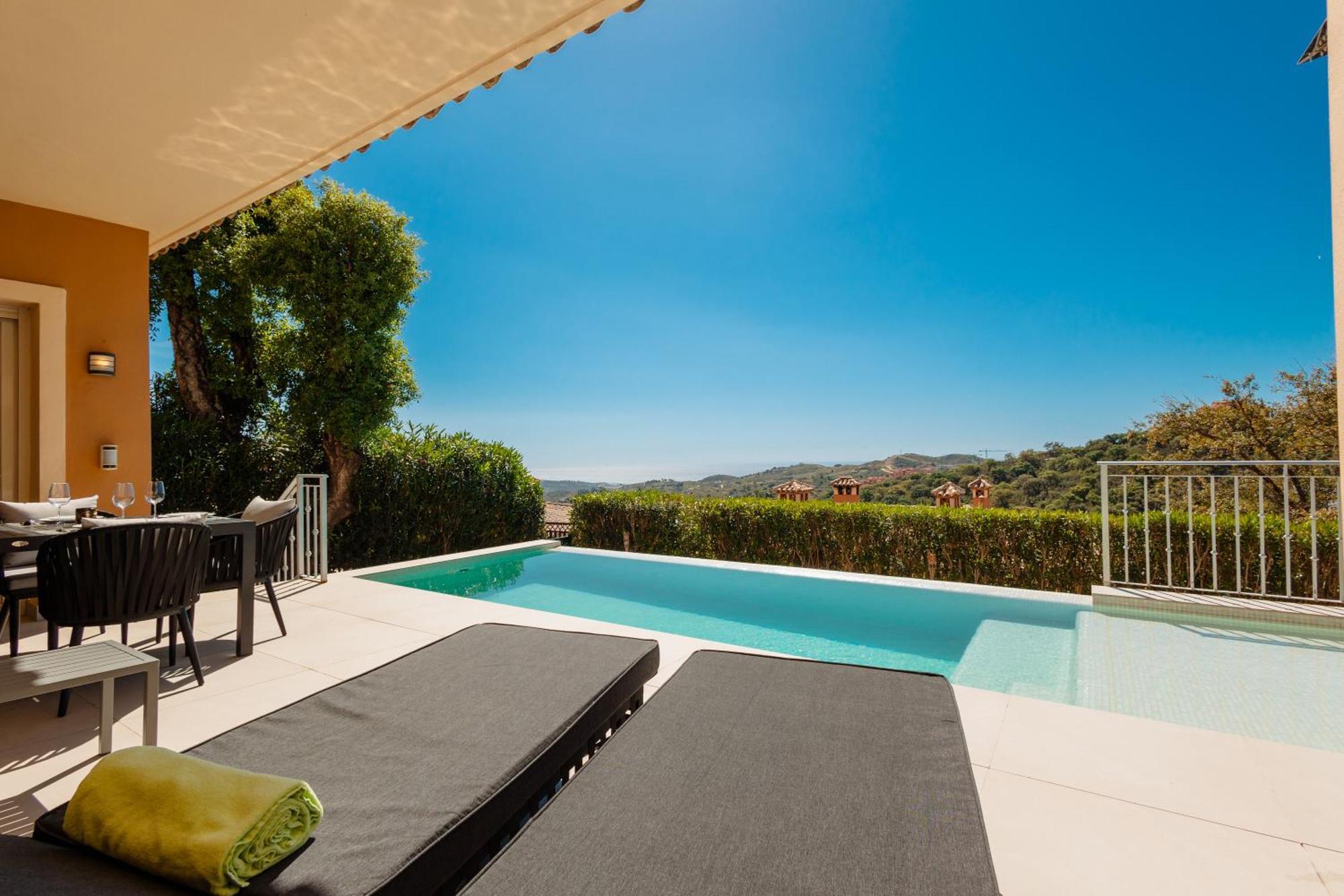 Private Heatable Infinity Pool With Sea Views In La Mairena, Marbella Apartment Sitio de Calahonda Exterior photo